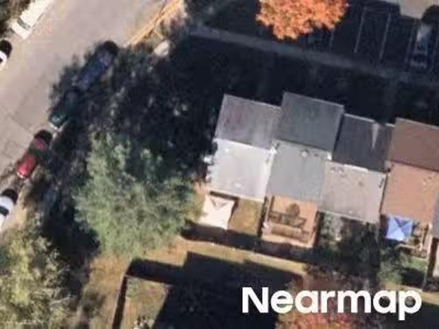 House for sale in Centreville