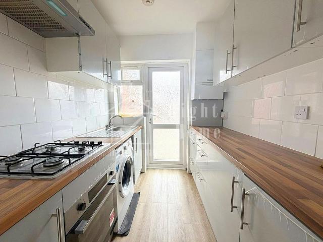 House for rent in Alperton, Greater London