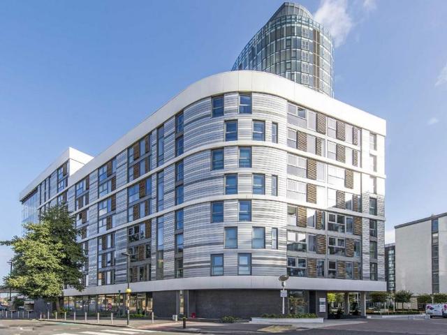 Apartment for rent in London Borough of Hounslow, Greater London