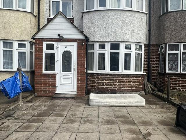 House for rent in Alperton, Greater London