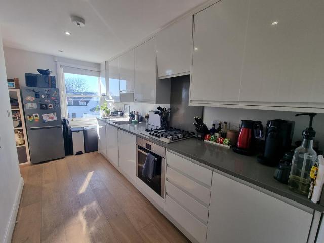 House for rent in London Borough of Ealing, Greater London