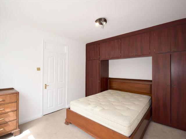 Room for rent in St. John's Wood, Greater London