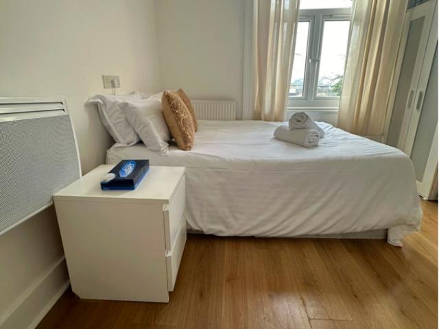 Studio for rent in Earl's Court, Greater London