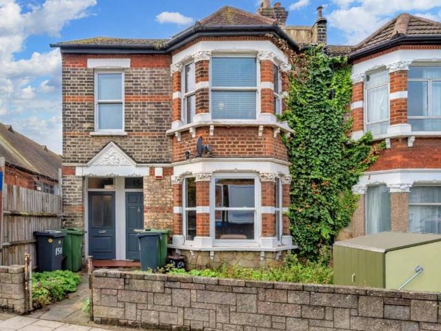 Apartment for rent in Streatham, Greater London