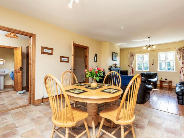 Farm for sale in Broadway