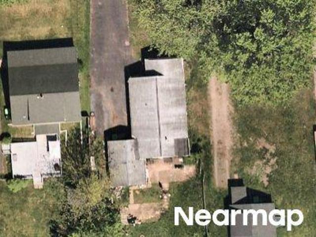 House for sale in Syracuse