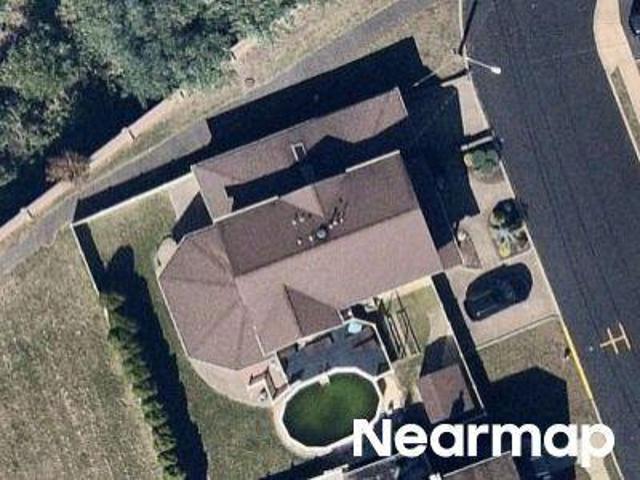 House for sale in Avenel, New Jersey