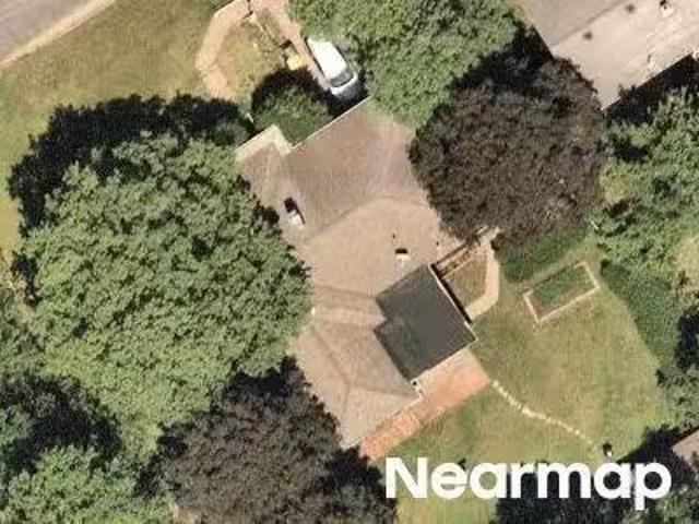 House for sale in Eau Claire