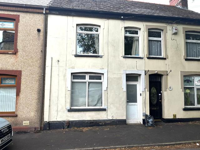 Apartment for rent in Falcon Lodge, Wales