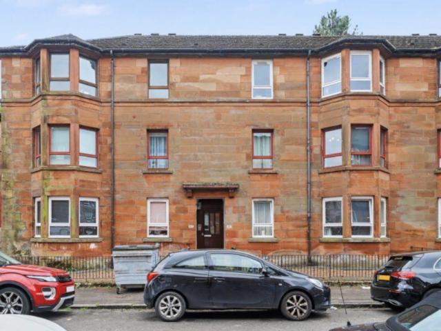 Apartment for rent in Scotstounhill, Scotstoun