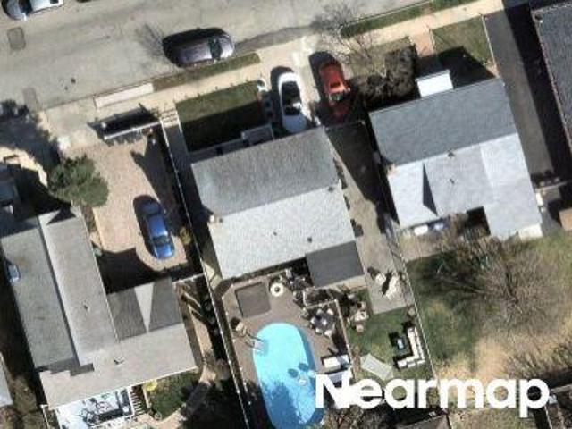House for sale in The Bronx, Arverne