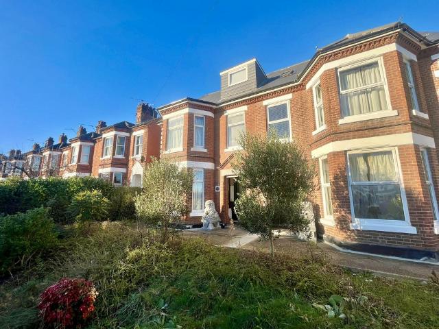 House for rent in Heigham Grove, East Bank