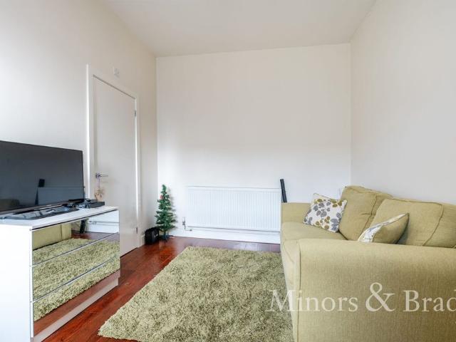 House for rent in Heigham Grove, East Bank