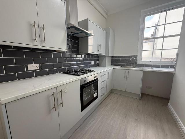 Apartment for rent in Kensington, Greater London