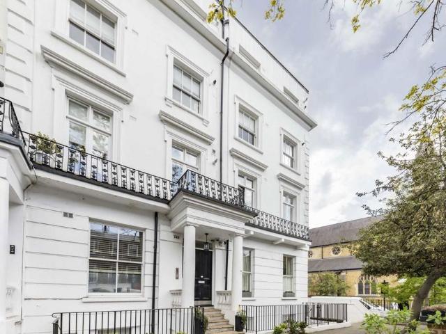 Apartment for rent in Kensington, Greater London