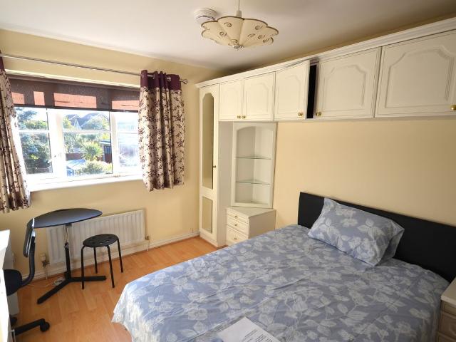 Room for rent in Slough