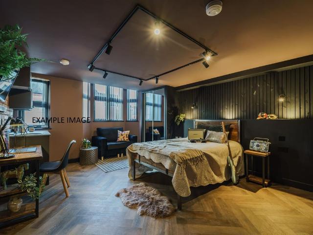 Room for rent in West Midlands