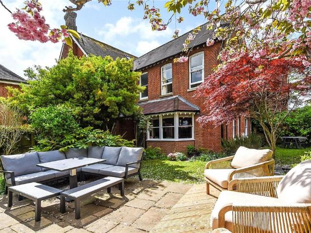 House for rent in Hampshire