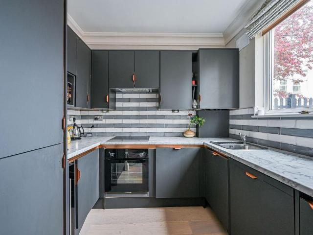 Apartment for rent in London Borough of Wandsworth, Greater London