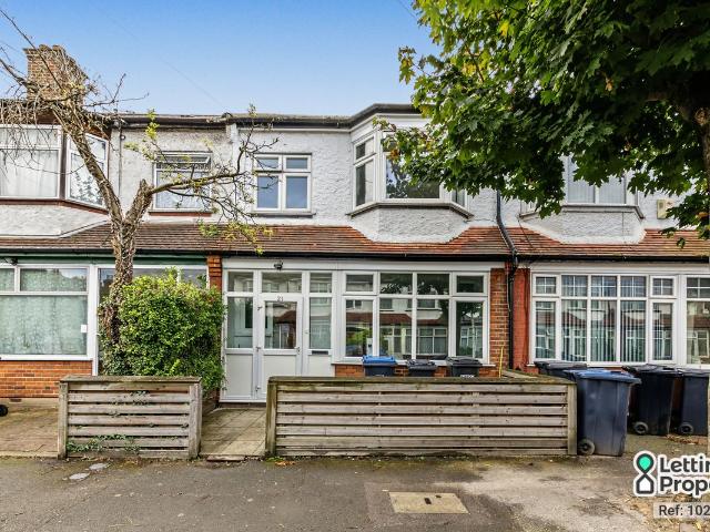 House for rent in London Borough of Croydon, Greater London