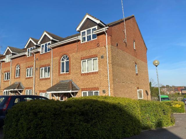 Apartment for rent in Red Hill, Surrey