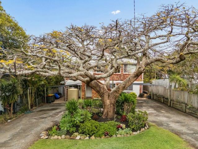 House for sale in Lota, Greater Brisbane
