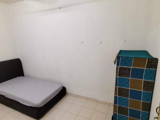 Room for rent in Petaling, Damansara Damai