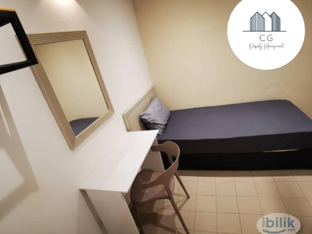 Room for rent in Petaling, Damansara Damai