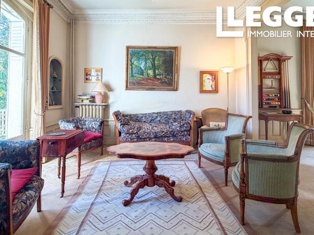 Villa vente à Sarlat-la-Canéda, Terrasson-lavilledieu