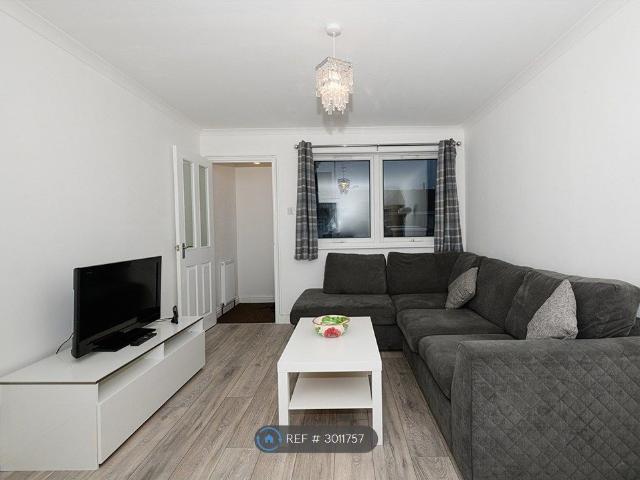 Apartment for rent in Cove Bay, Ballindoch