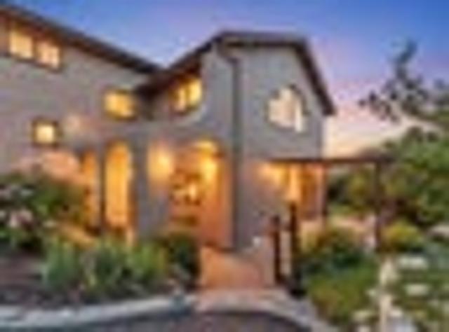 House for sale in Chaslands, Canterbury