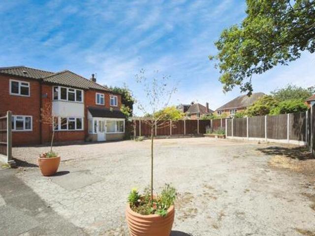 House for sale in Riverside, Redditch