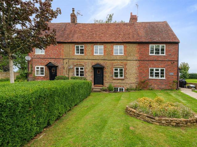 House for rent in Eashing, Westborough