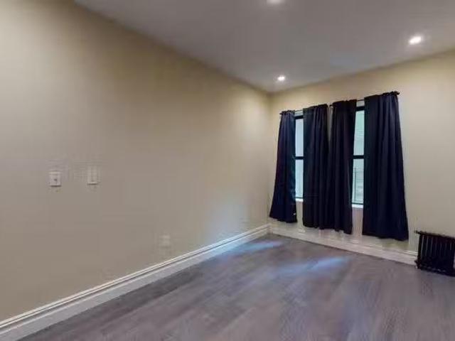House for rent in Arverne, New York