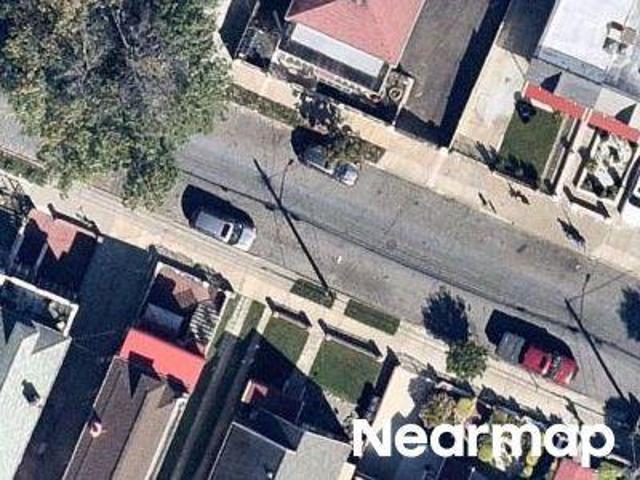 Property for sale in The Bronx, Arverne