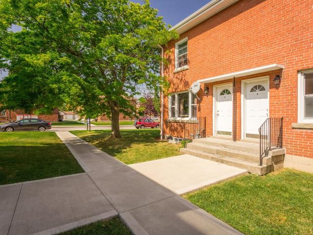 House for rent in Ancaster, Ontario