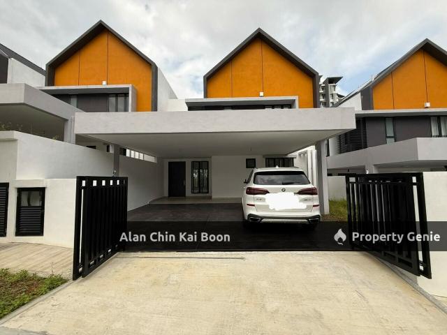 Terraced House for sale in Country Heights Damansara, Kuala Lumpur