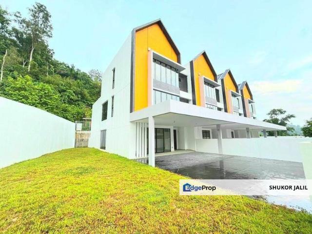 House for sale in Country Heights Damansara, Kuala Lumpur
