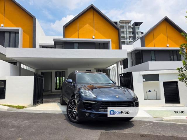 House for sale in Country Heights Damansara, Kuala Lumpur