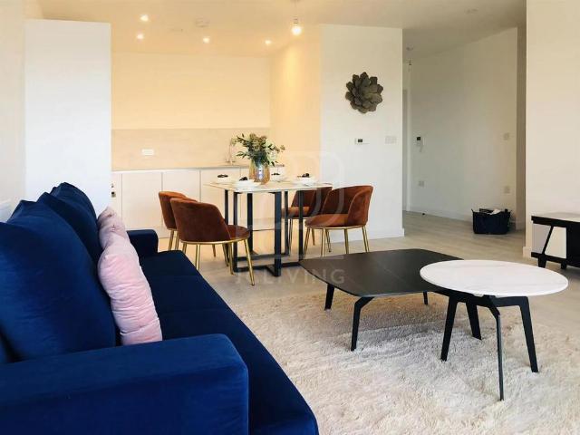 House for rent in London Borough of Ealing, Greater London
