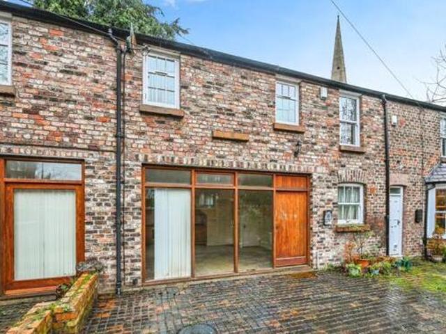 House for sale in Calderstones