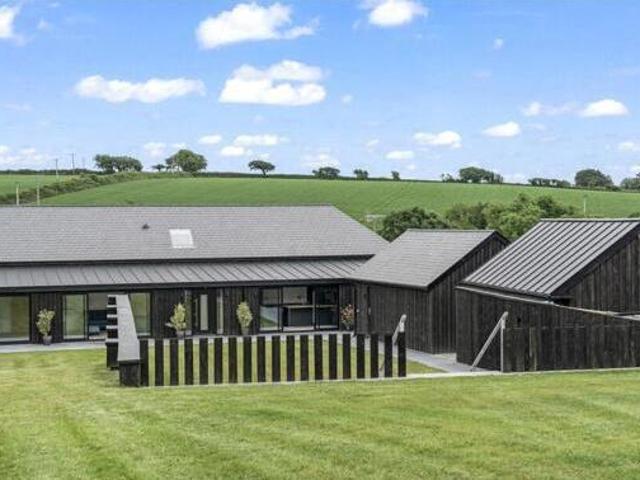 House for sale in Strode, Devon