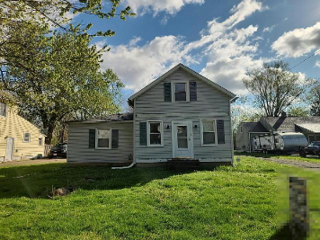 House for sale in Elyria, Ohio