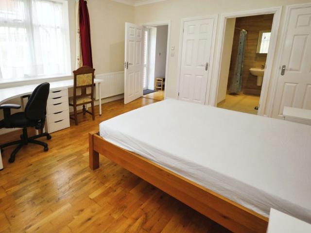 Room for rent in Talbot Village, Bournemouth