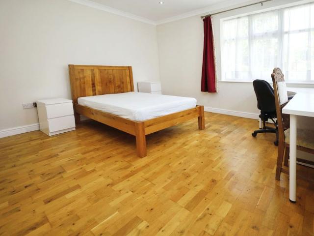 Room for rent in Talbot Village, Bournemouth