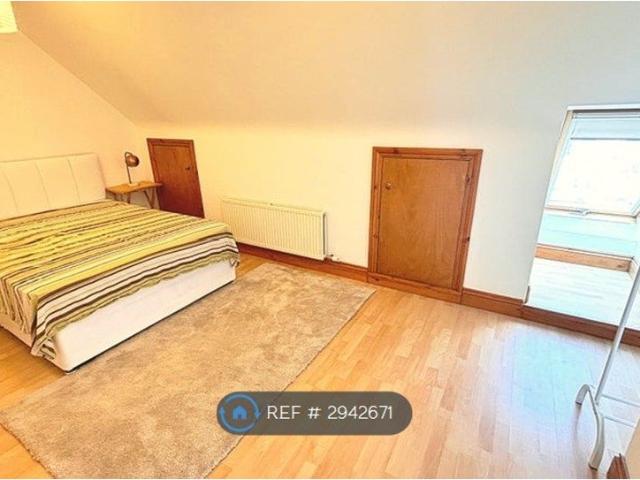 House for rent in Hayes, Greater London