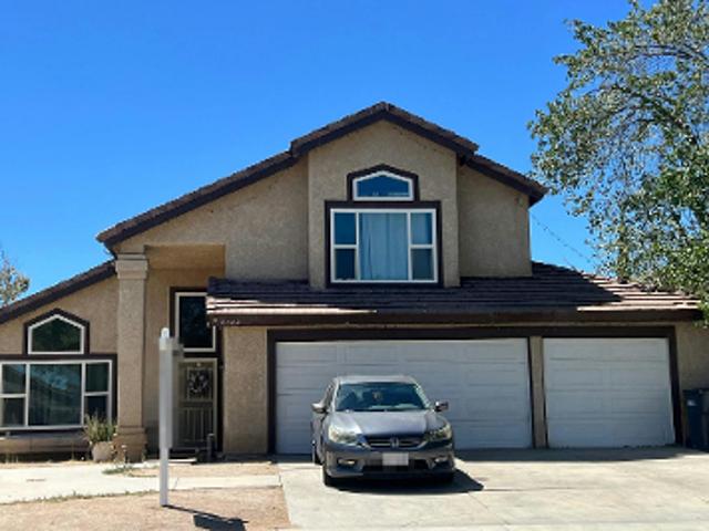 House for sale in Palmdale, California