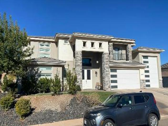House for sale in Washington, Utah