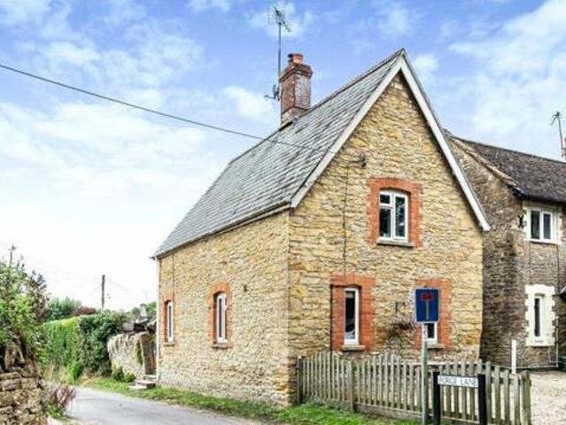 House for sale in Yeovil, Somerset