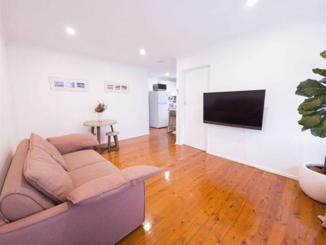 House for rent in Wollongong West, New South Wales